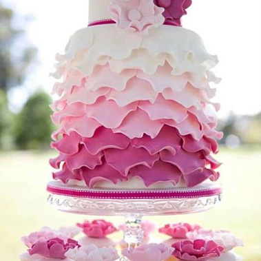 Торт "Лепестки" купить - раменское.сладкоежкин.рф