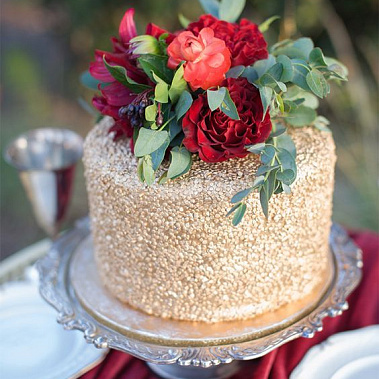 Торт с красными Пионами купить - раменское.сладкоежкин.рф