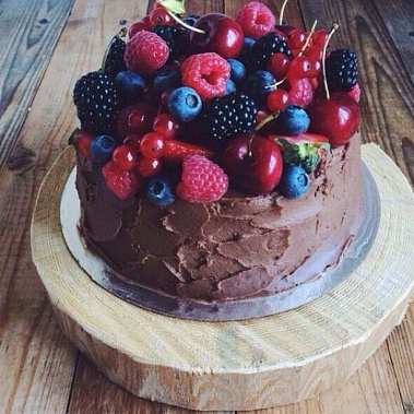 Торт с ежевикой купить - раменское.сладкоежкин.рф